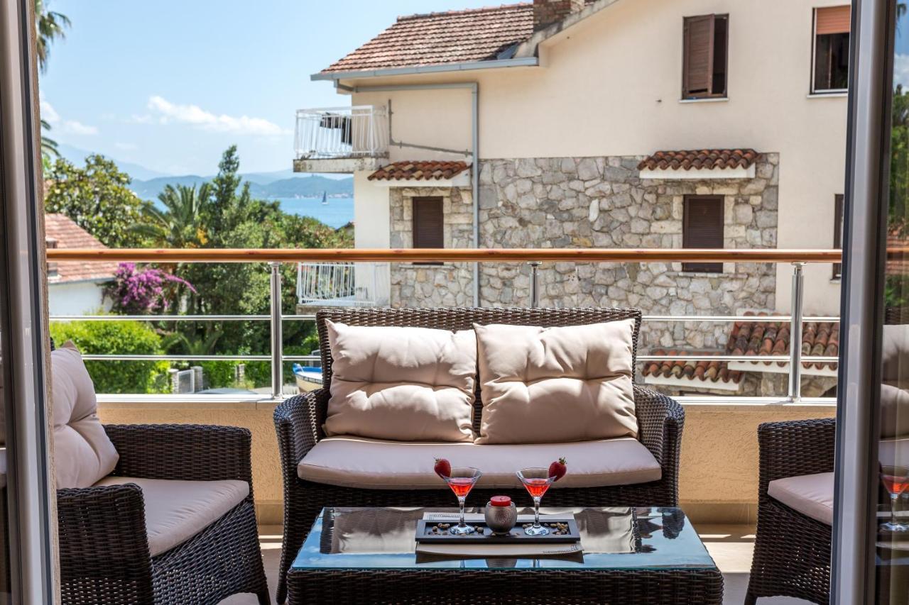 Apartments Rivijera Herceg Novi Buitenkant foto