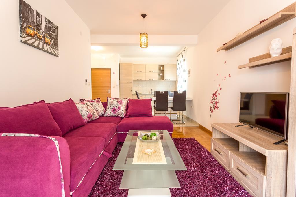 Apartments Rivijera Herceg Novi Buitenkant foto