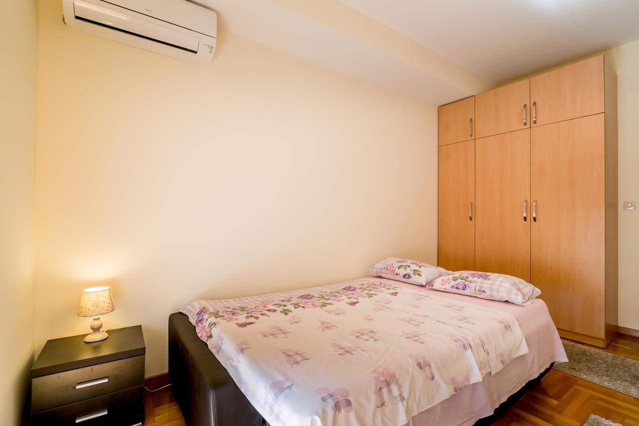 Apartments Rivijera Herceg Novi Buitenkant foto