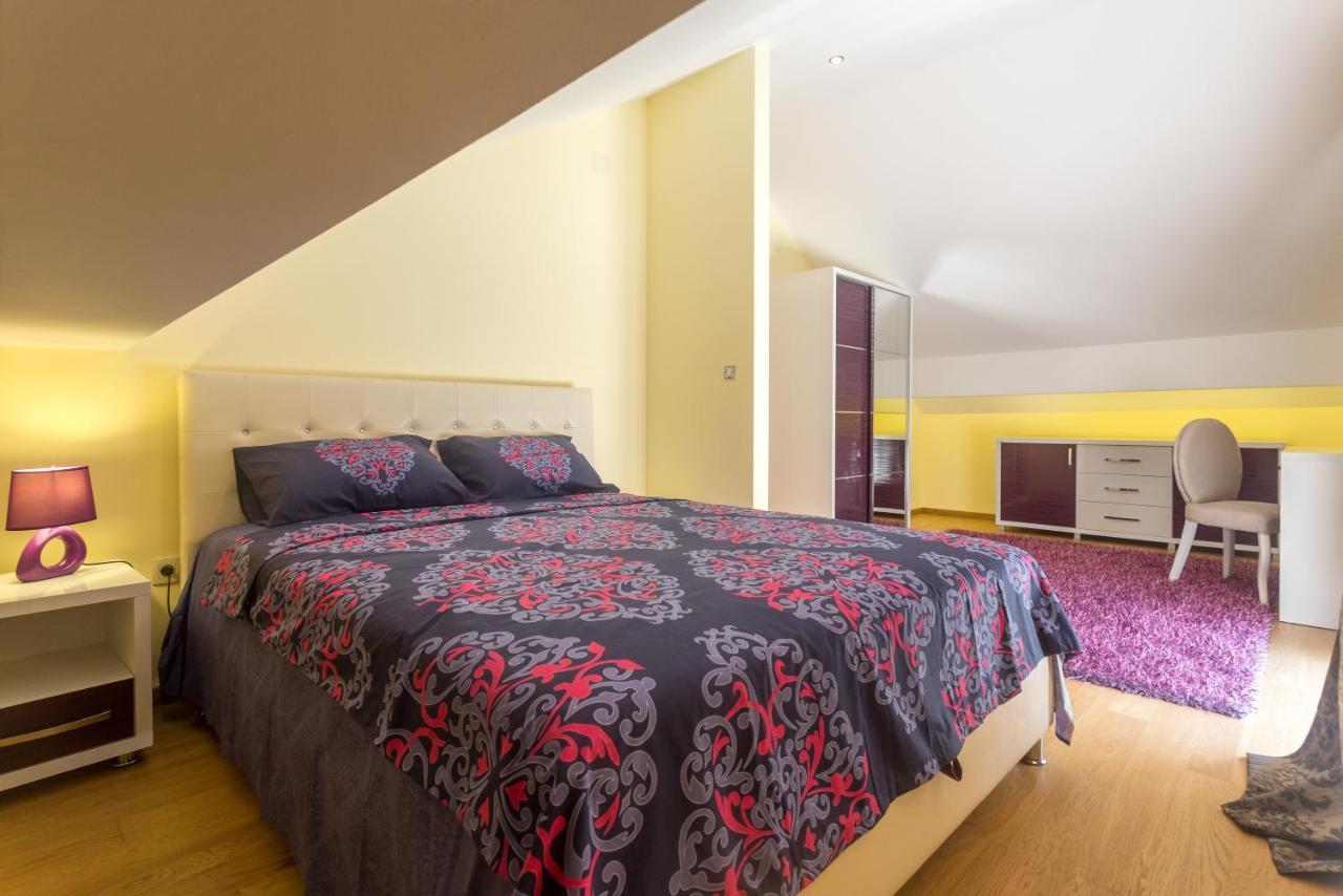 Apartments Rivijera Herceg Novi Buitenkant foto